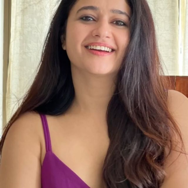 Poonam bajwa new clicks