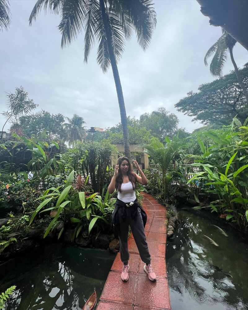 Nivetha pethuraj new clicks