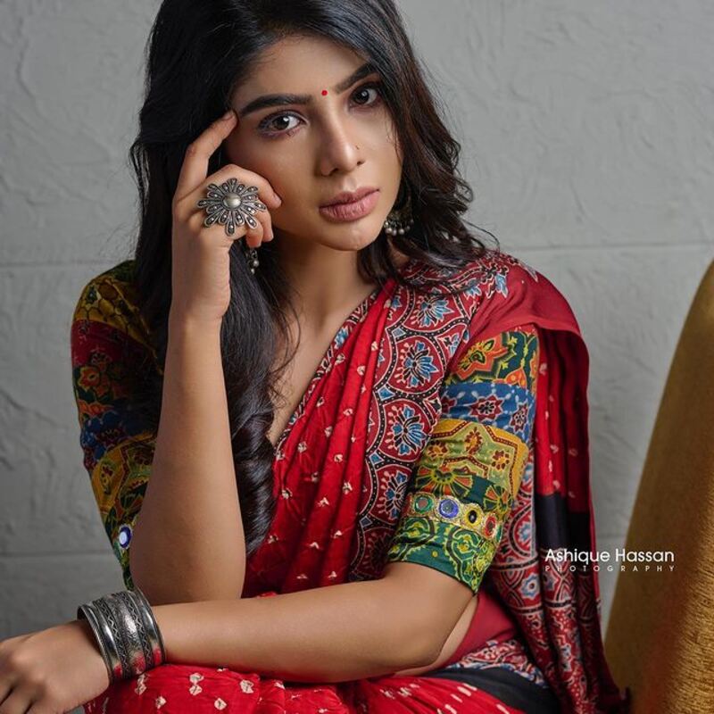 Pavithra lakshmi new clicks