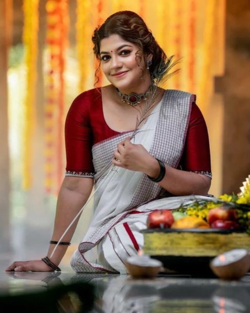 Aparna balamurali new clicks