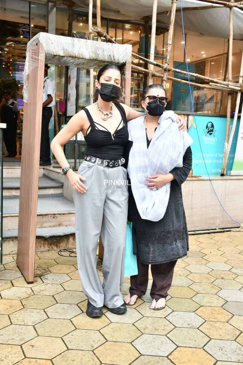 Shruti sarika latest clicks