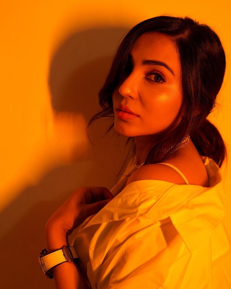 Parvathi nair latest clicks