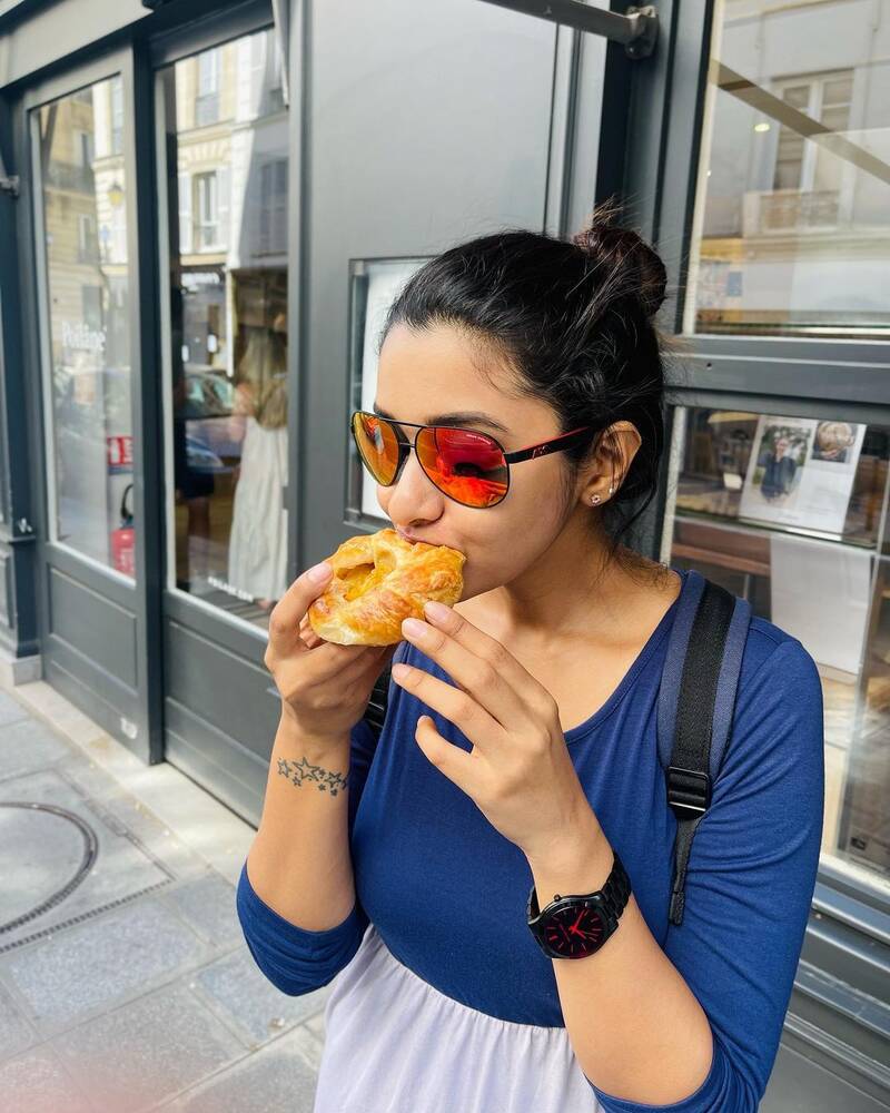 Priya tamil new clicks