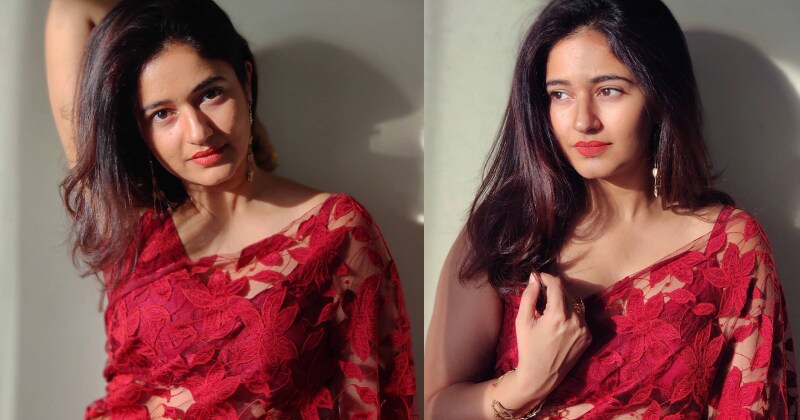 Poonam bajwa new hot