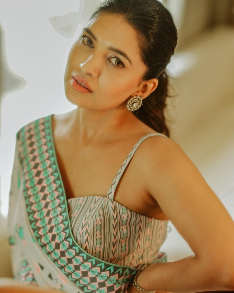 Vani bhojan new clicks