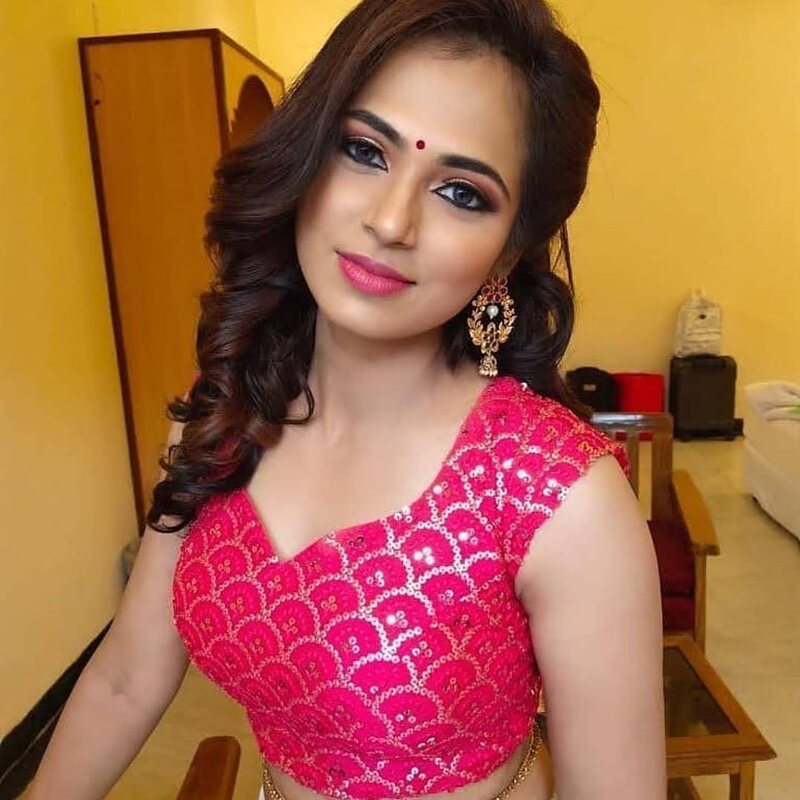 Ramya pandian new clicks