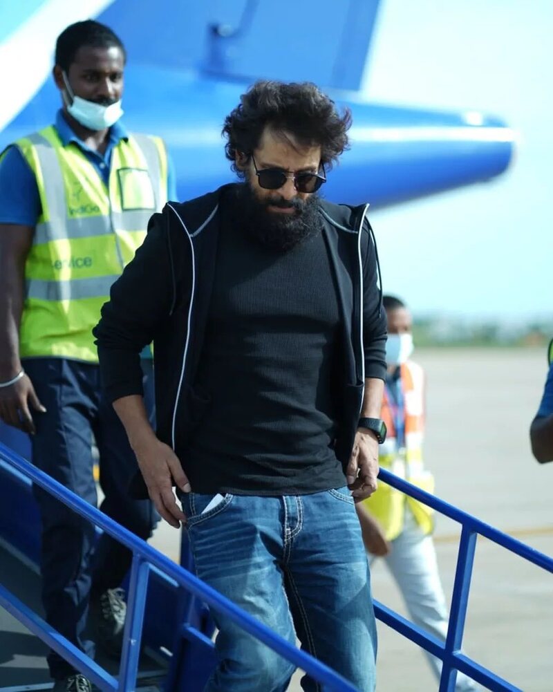 Srinidhi shetty new cobra clicks hot