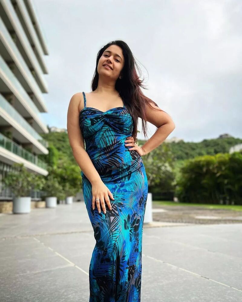 Poonam bajwa new hot clicks blue