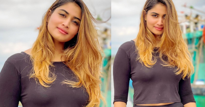 Shivani narayanan new clicks