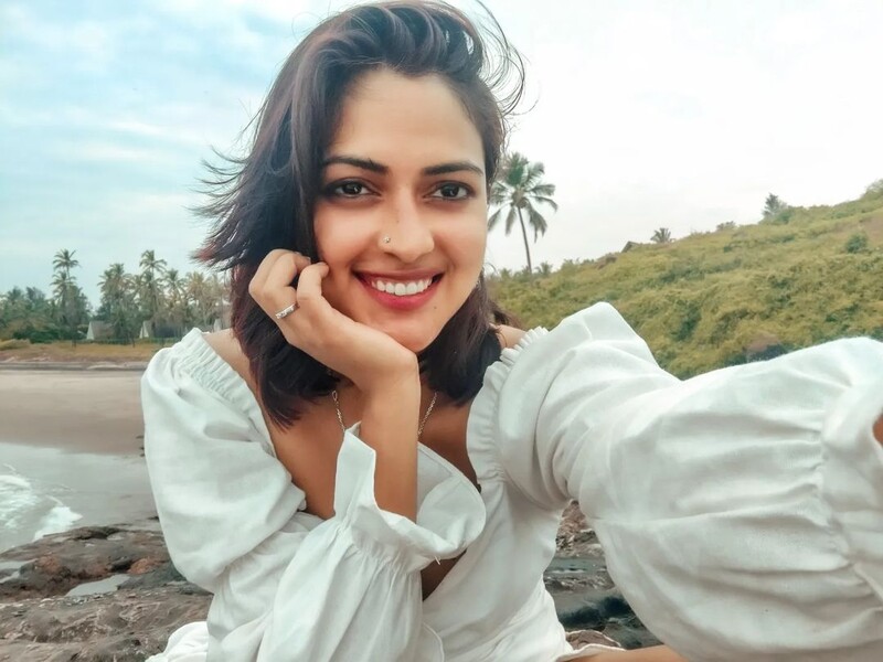 Amala paul new hot clicks latest