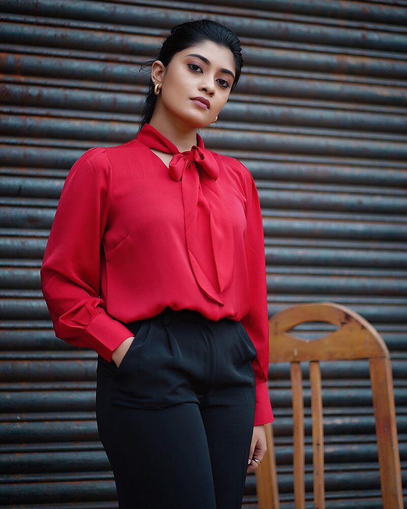 Ammu abhirami new clicks hot getup