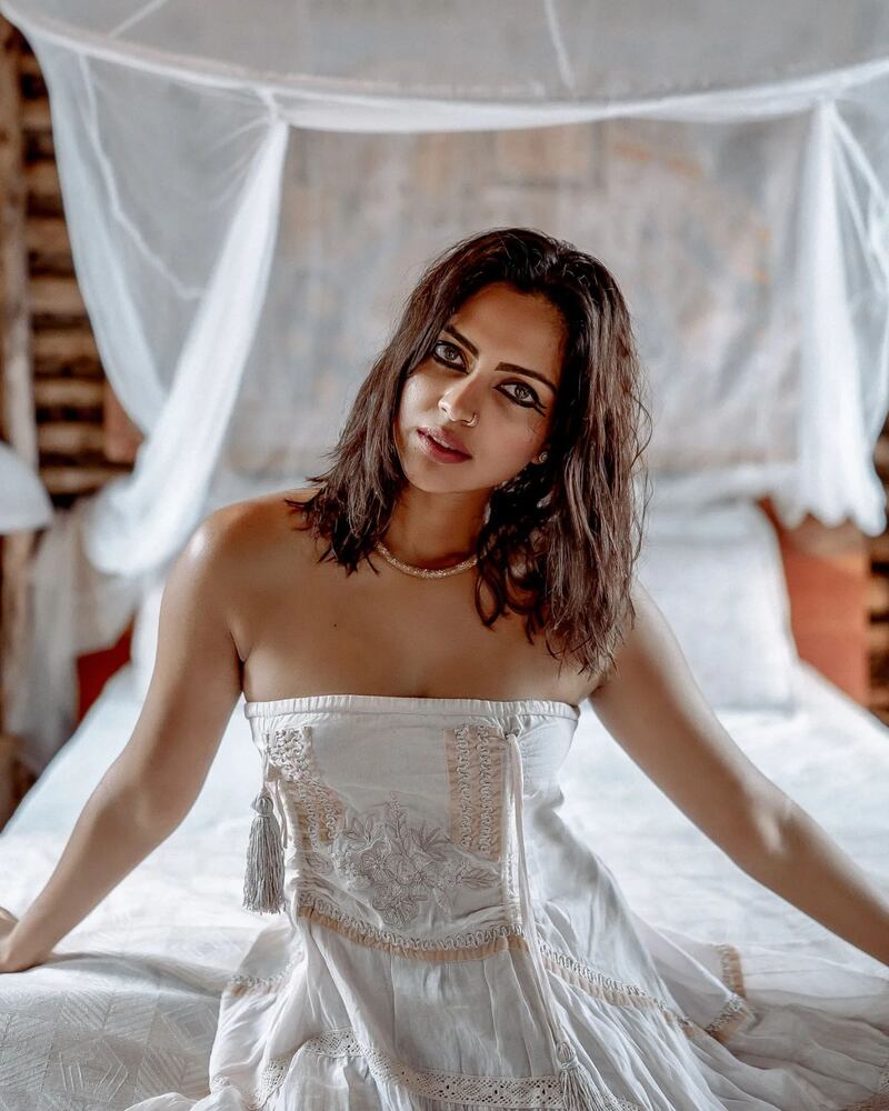 Amala paul new hot recent clicks