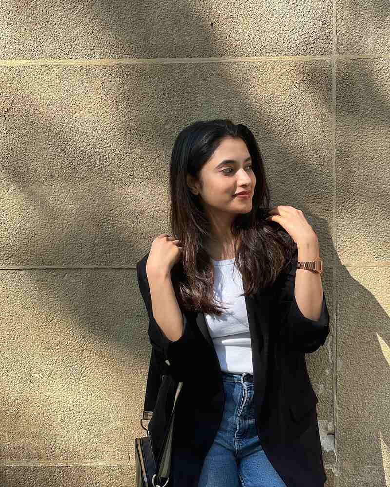 Priyanka mohan new hot forighn clicks