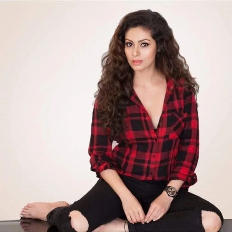 Sadaa tamil new hot pool clicks