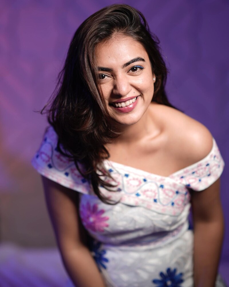 Nazriya tamil new hot