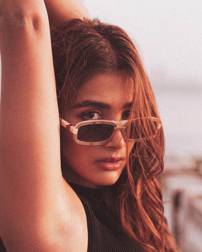 Pooja hegde new hot video tight