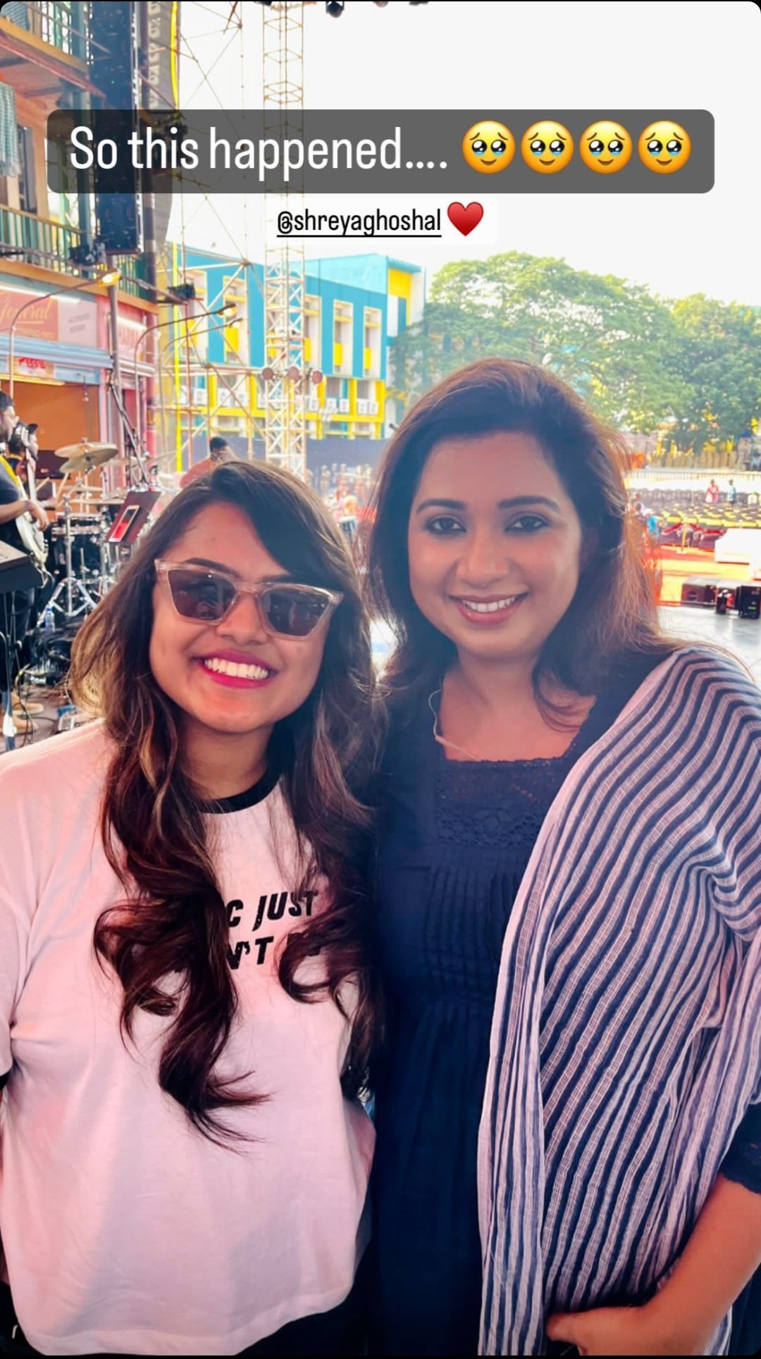 Shreya goshal photo video