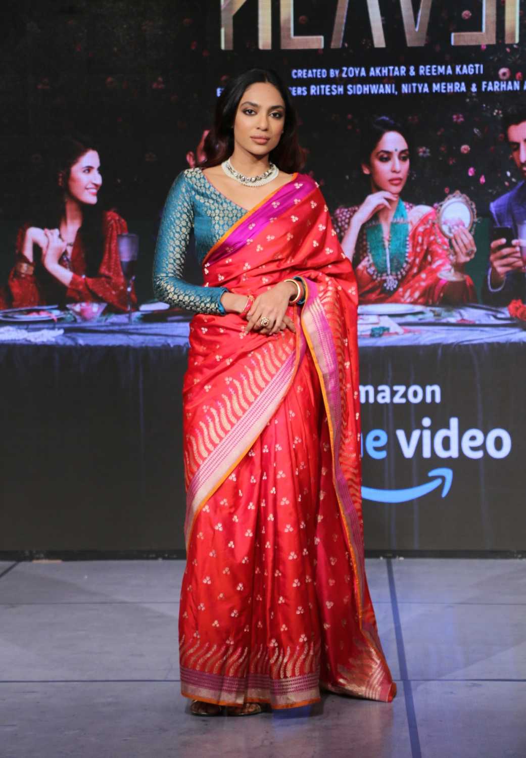 Shobita as vanathi in ps1