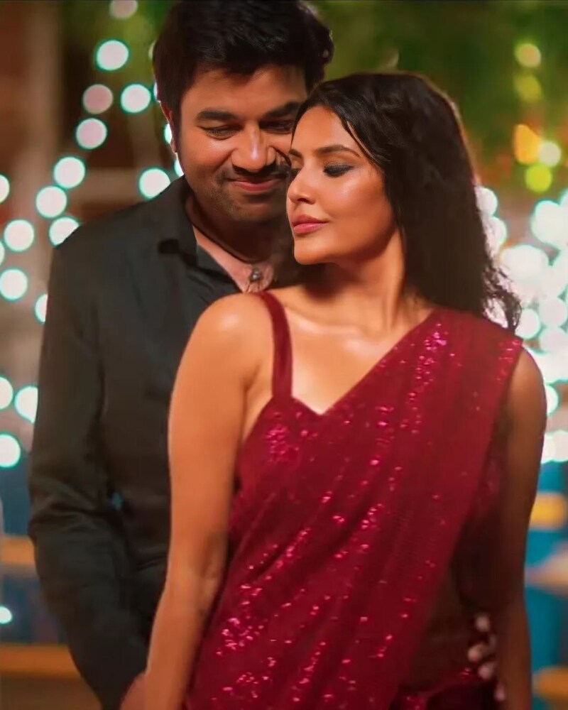 Kasethan kadavulada new priya anand vedio song mirchi shiva