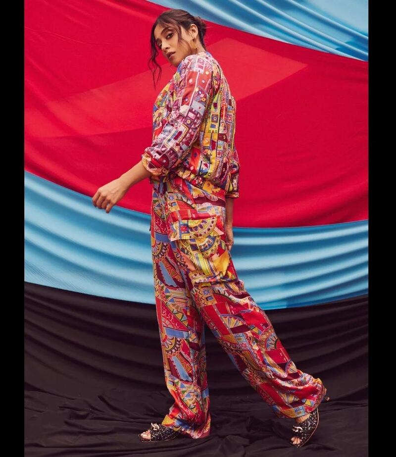 Regina cassandra new hot clicks viral