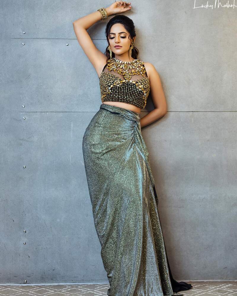 Athulya ravi new hot clicks photos recent