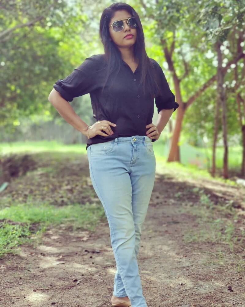 Hemaraj sathish new pandiyan stores hot