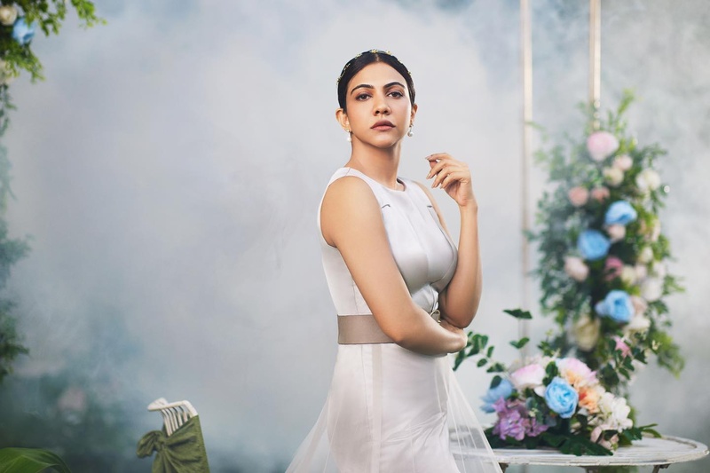 Madonna sebastian new hot clicks tamil