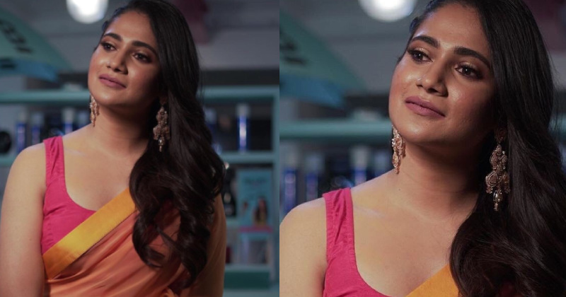 Losliya mariya new hot bigg boss