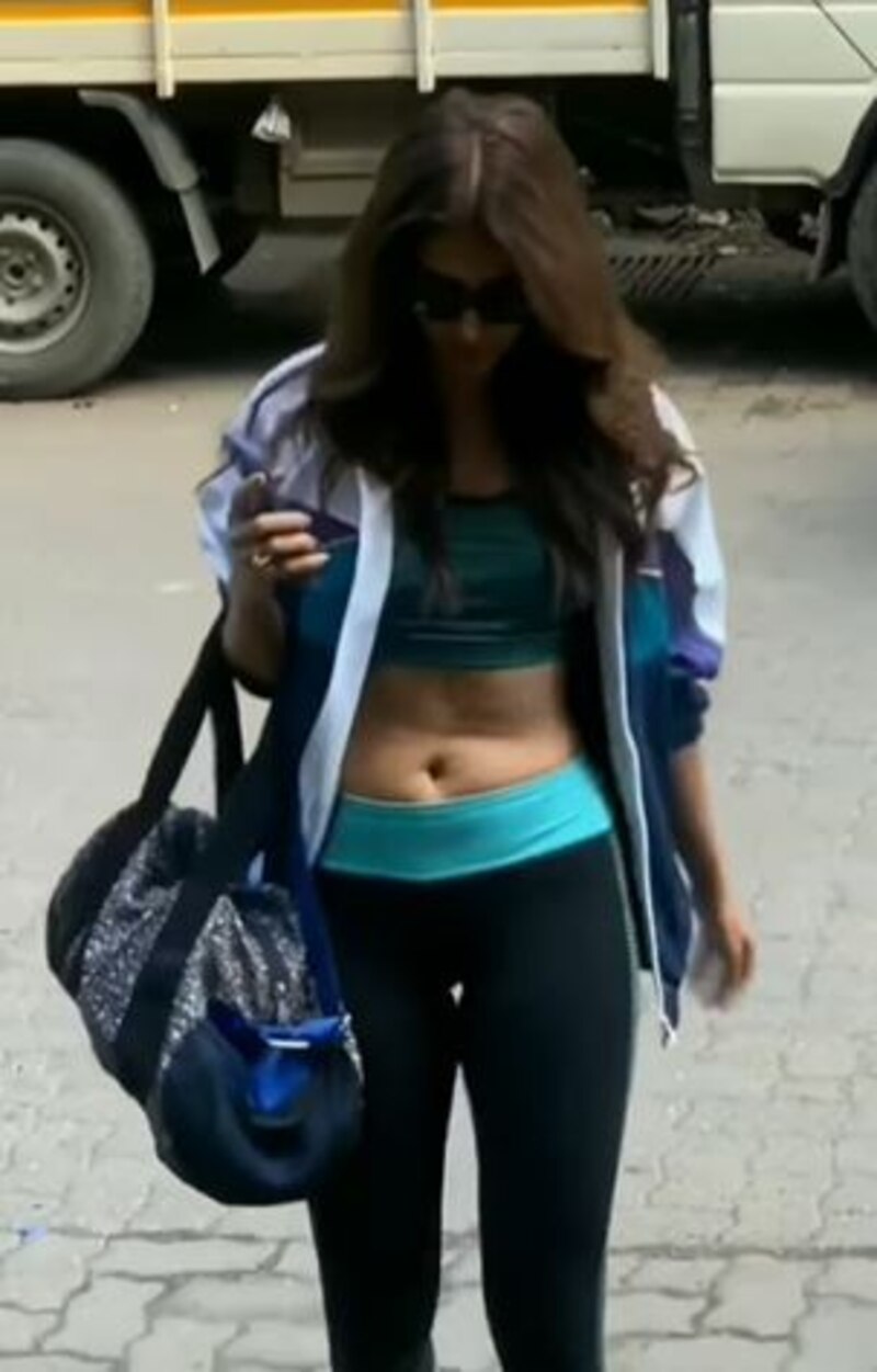 Pooja hegde new hot vedio viral