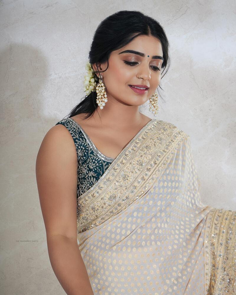 Gouri 96 new hot vedio bottle