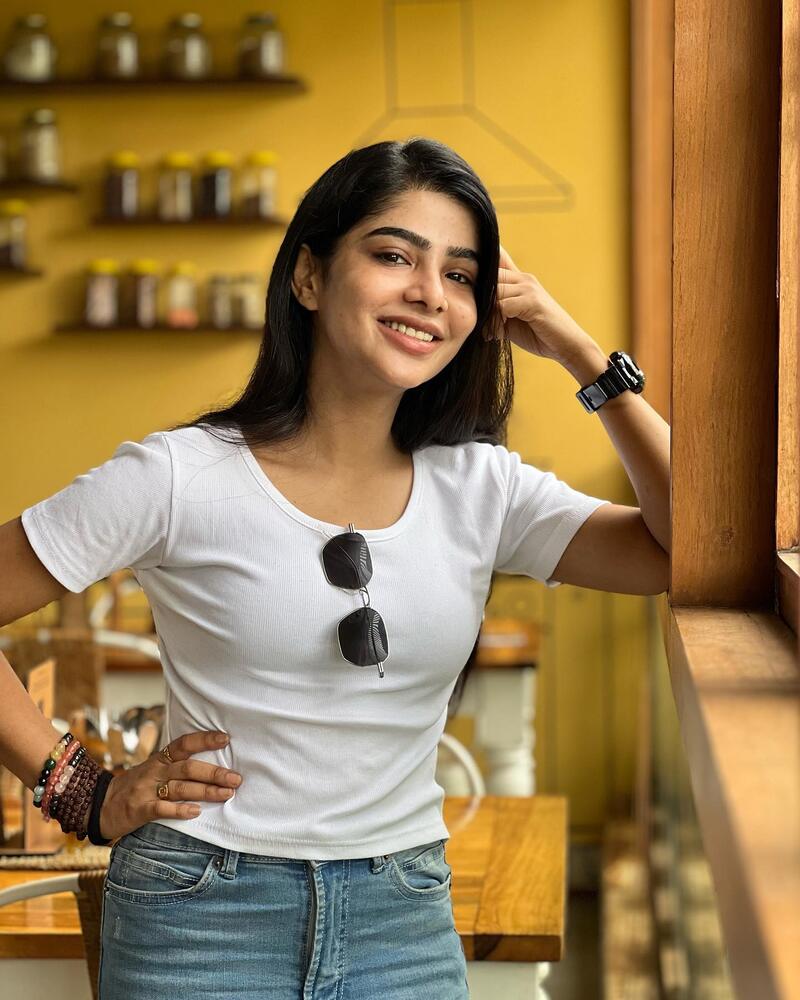 Pavithra lakshmi new hot