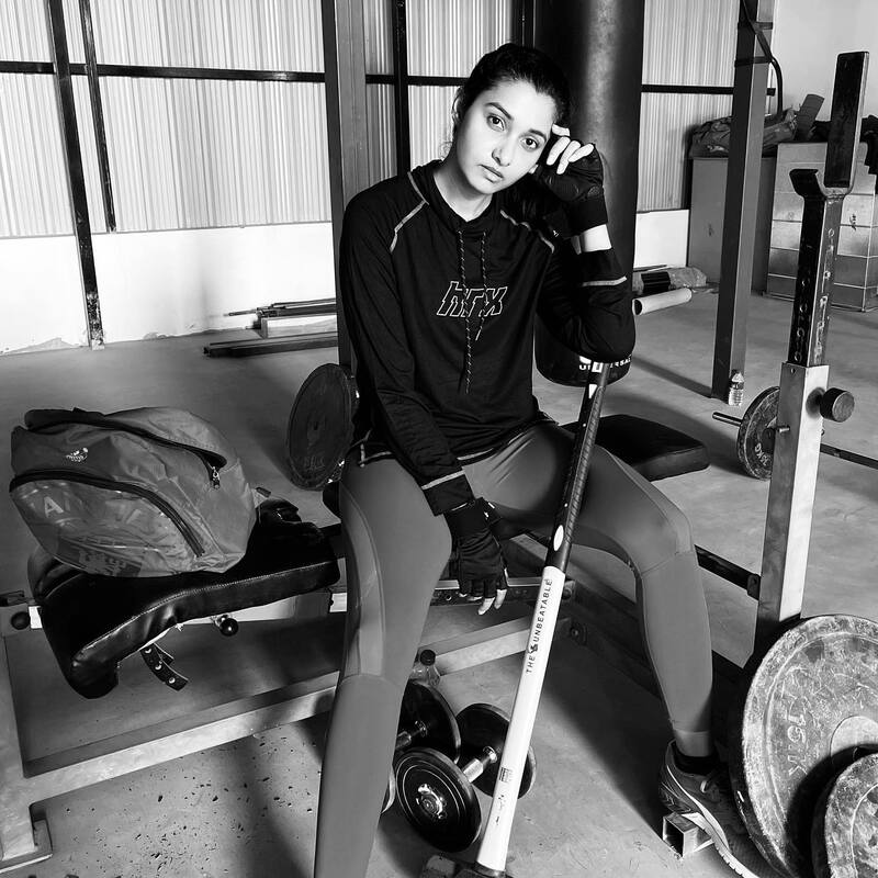 Priya bhavanishankar new hot