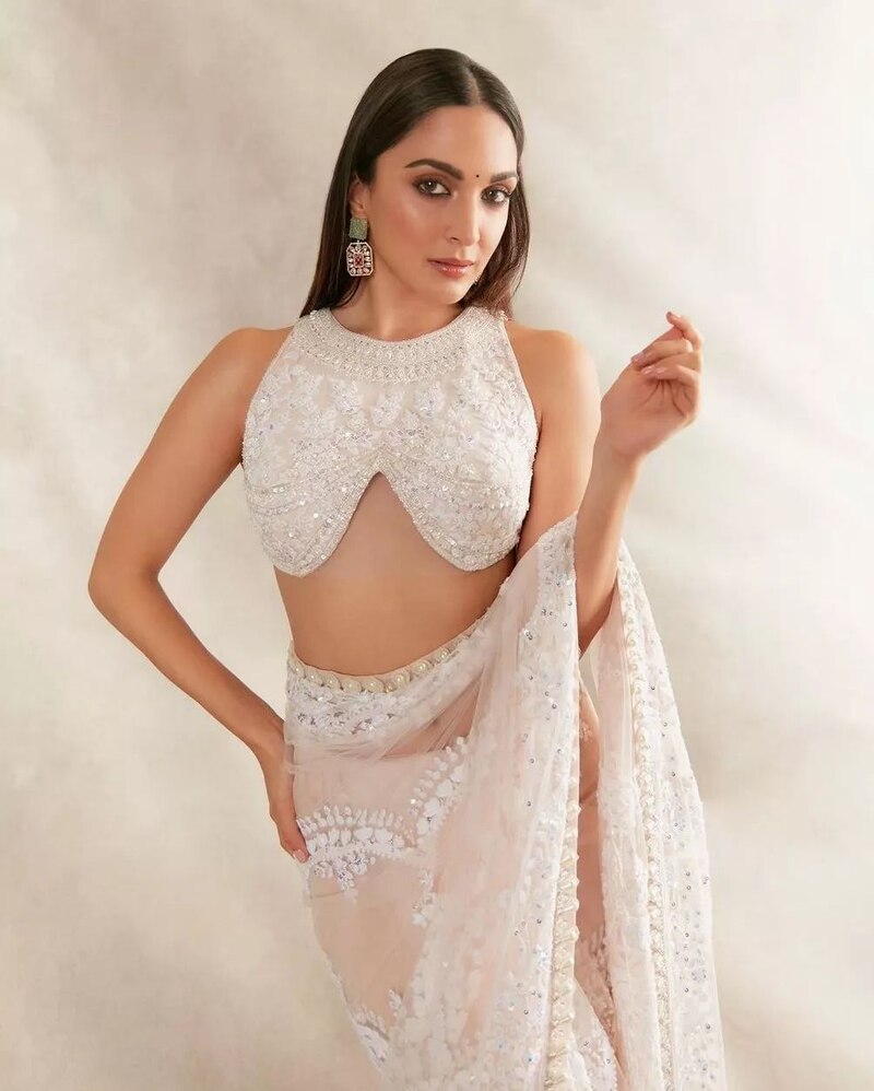 Kiara advani new hot ms dhoni