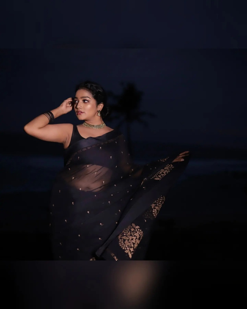 Lavanya manickam new vijaytv serial hot