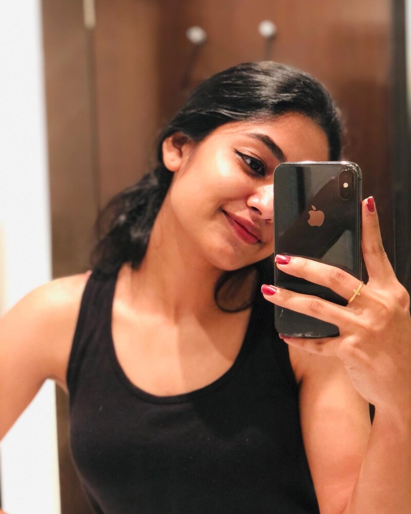 Ivana hot new love today clicks