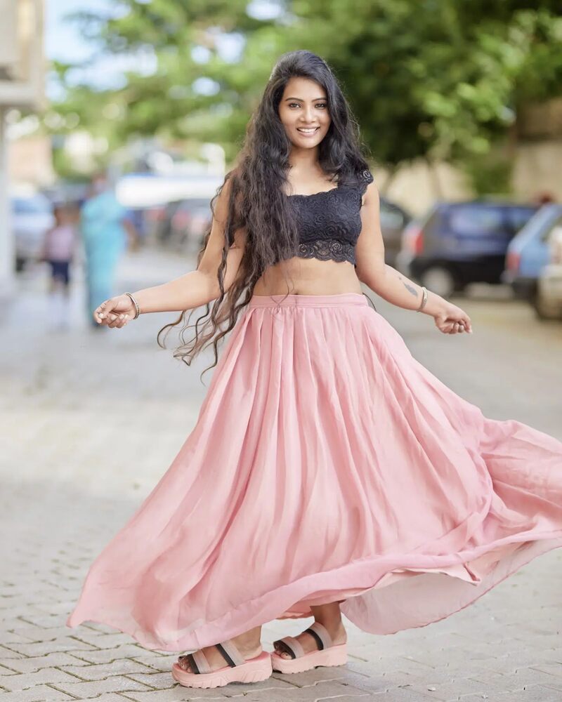 Dhivya duraisamy new hot clicks viral