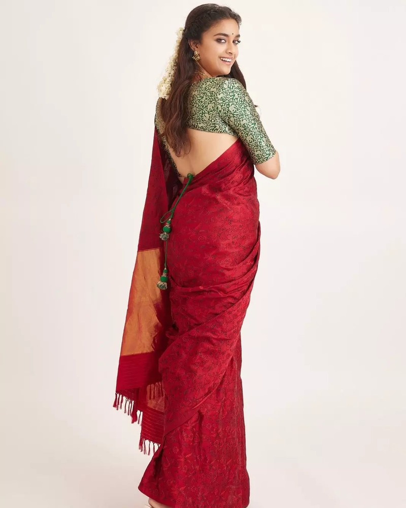 Keerthy suresh new hot