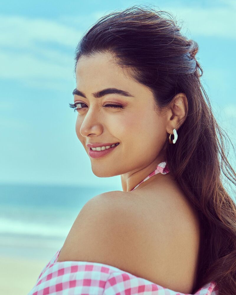 Rashmika mandanna new hot