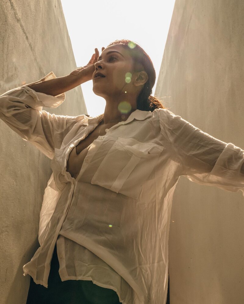 Chandini santhanu new clicks hot tamil