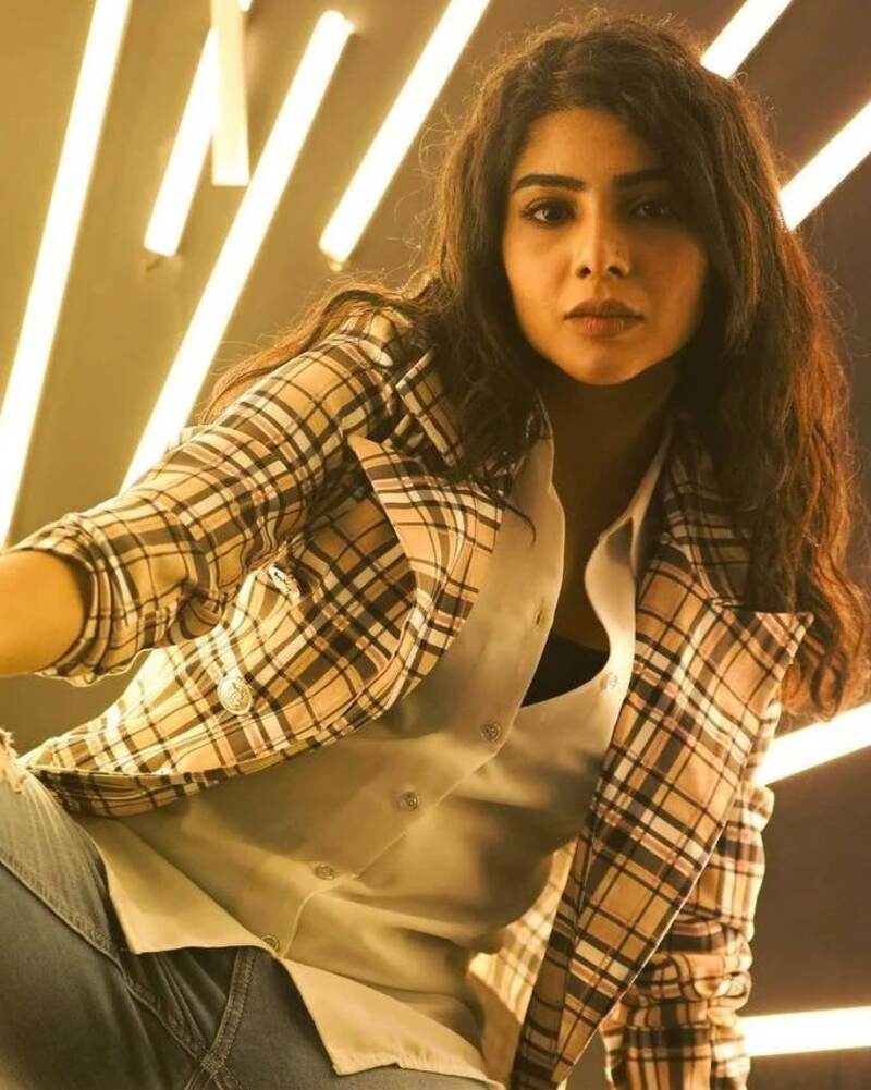 Pavithra lakshmi new hot cookwithcomali photos