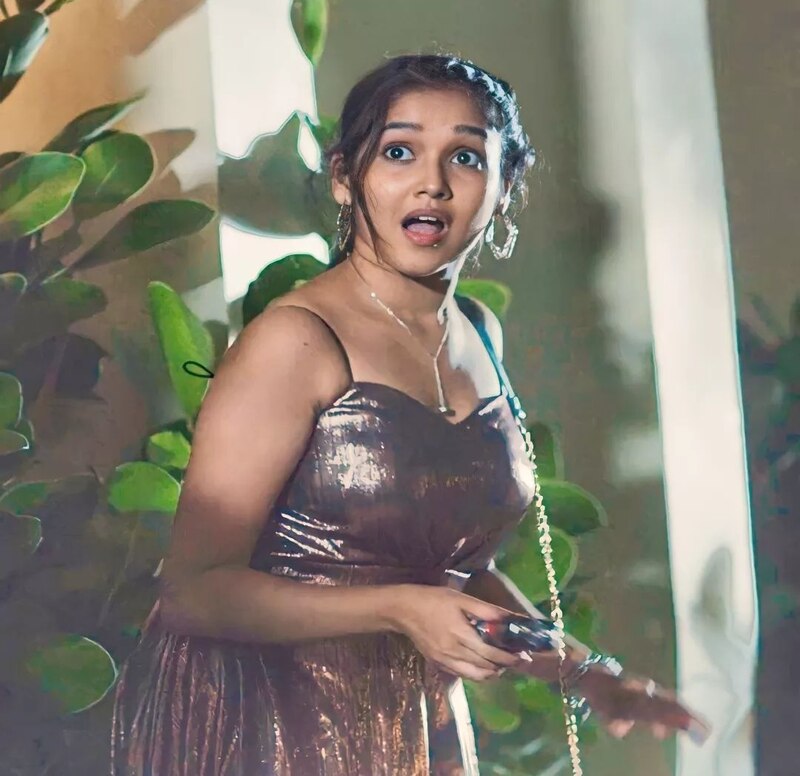 Anikha surendran new yennai arindhaal tamil