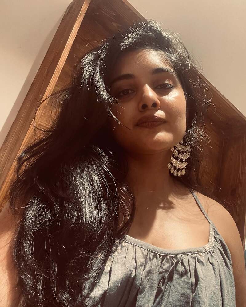 Nivetha thomas new hot