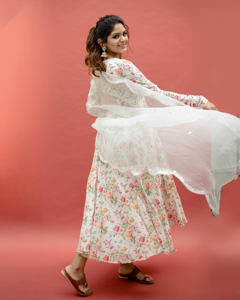 Aditi shankar new hot viruman clicks