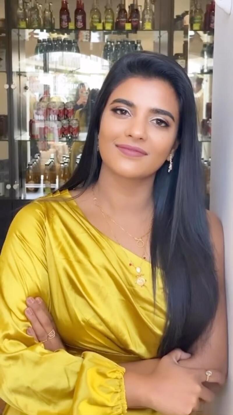 Aishwarya rajesh new hot vedio tamil