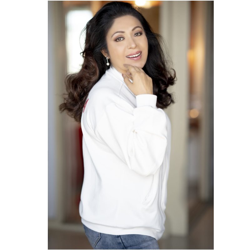 Rupini aboorva sagotharargal video