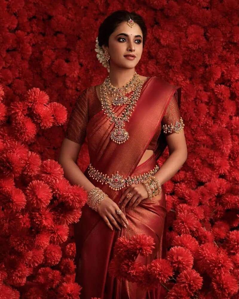 Priyanka mohan new doctor hot actress