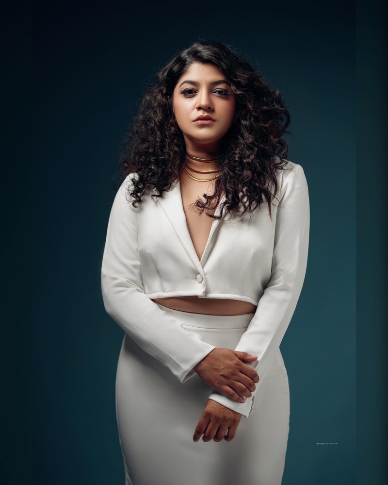 Aparna balamurali new hot