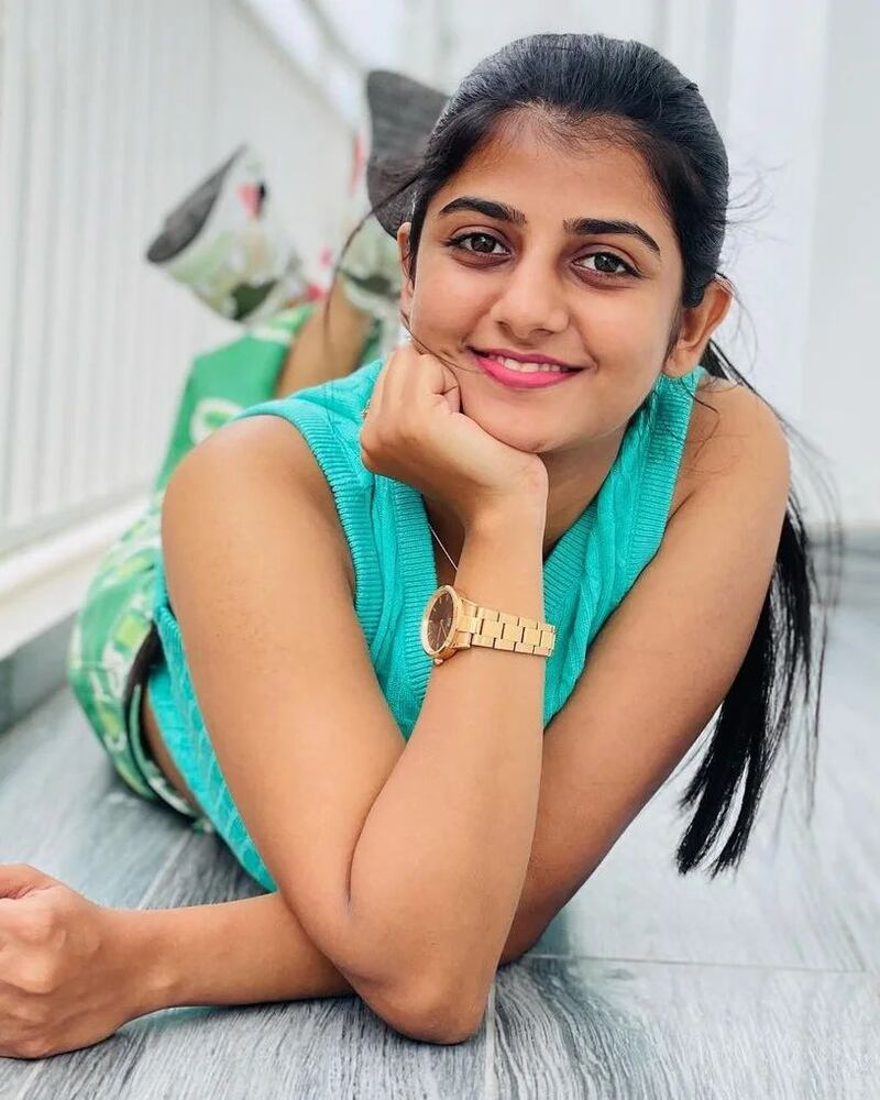 Gabriella charlton new hot vijya tv