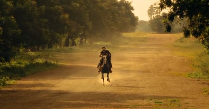 Ponni nadhi video viral ponniyin selvan