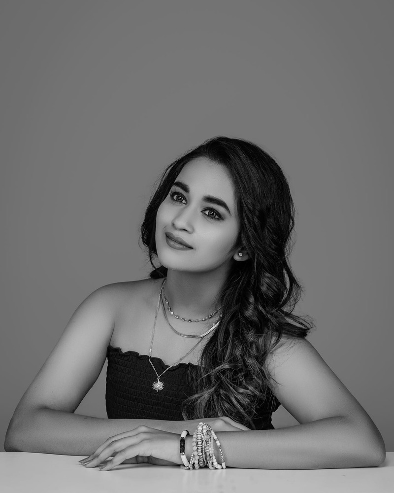 Kaavya arivuman new hot